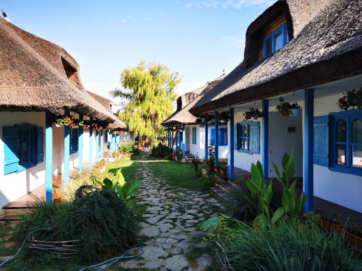 5 Chirpici - Small Traditional Resort Murighiol Ngoại thất bức ảnh