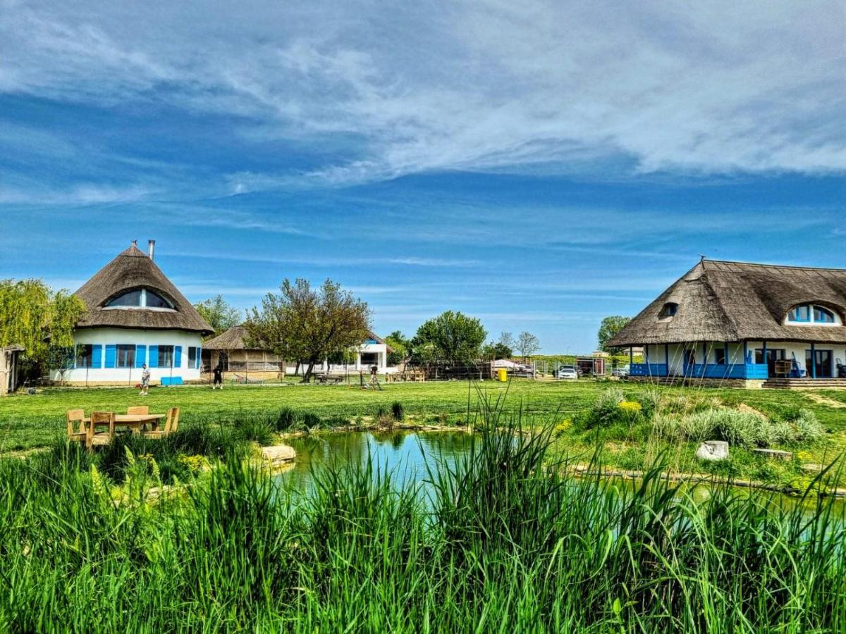 5 Chirpici - Small Traditional Resort Murighiol Ngoại thất bức ảnh