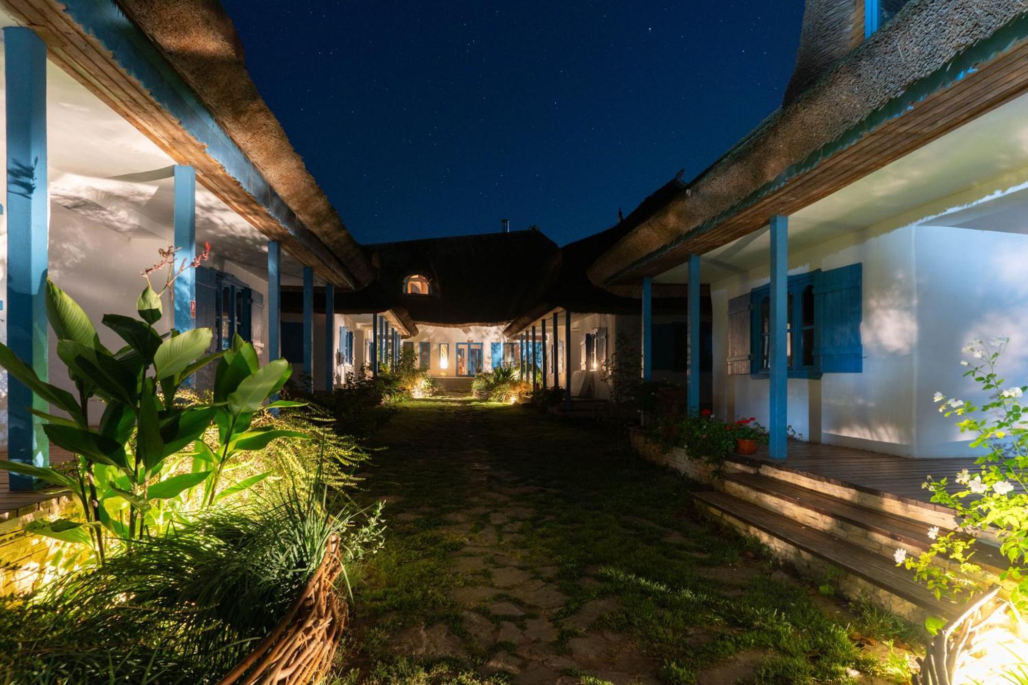 5 Chirpici - Small Traditional Resort Murighiol Ngoại thất bức ảnh